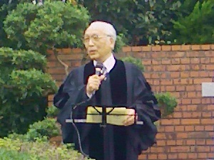 牧師、佐布正義2